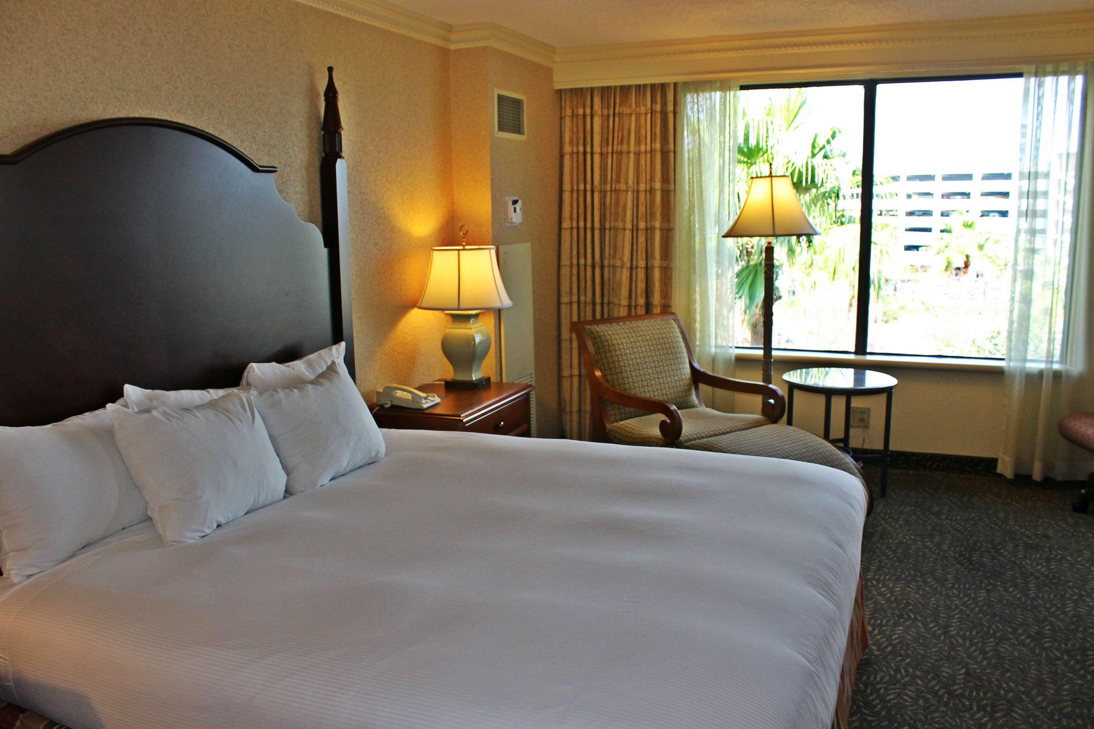 Hilton New Orleans Airport Hotel Kenner Buitenkant foto