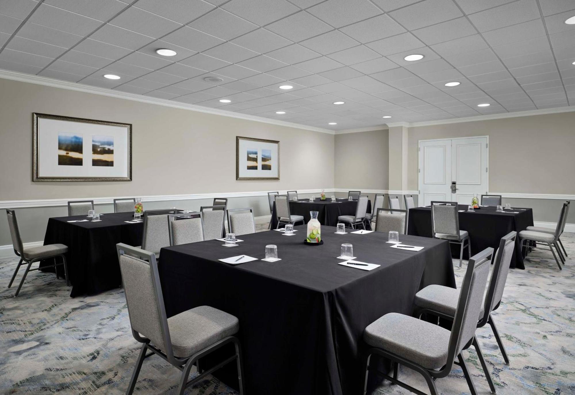 Hilton New Orleans Airport Hotel Kenner Buitenkant foto